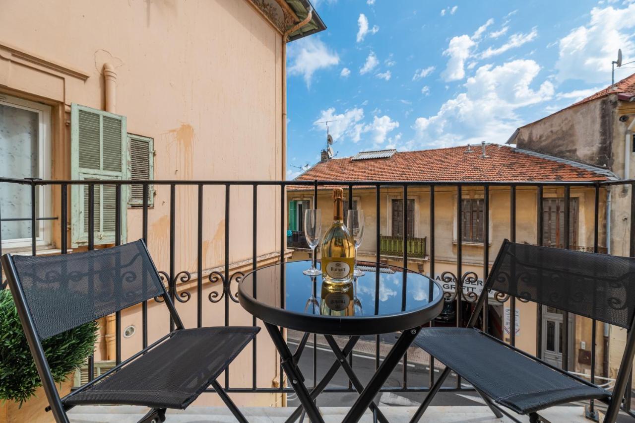Superbe Appartement Avec Balcon Proche Monaco Beausoleil Esterno foto